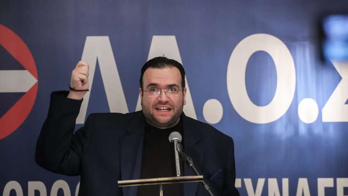 Χειροπέδες στον Καμπούρη για υπόθεση απάτης στον ΕΦΚΑ – Εταιρείες με «αχυρανθρώπους» και ζημιά εκατομμυρίων