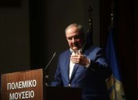 Καραμανλής: Νέα παρέμβαση στο Πολεμικό Μουσείο – Σενάρια «πονοκεφάλου» στο Μαξίμου!