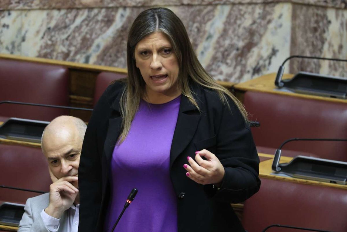 Κωνσταντοπούλου κατά κυβέρνησης: «Βάζετε τους νέους στον γύψο» — Επίθεση σε Σκέρτσο για τα Τέμπη