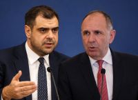Μαξίμου: «Κανένα θέμα Γεραπετρίτη» για το τουρκολιβυκό – Τα τρία ραντεβού που φέρνουν νέα ερωτήματα
