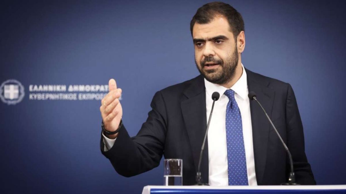 Μαρινάκης: «Δεν υπάρχει ανασχηματισμός στο ραντάρ» – Το μήνυμα μετά το «καμπανάκι» Μητσοτάκη για αλαζονεία