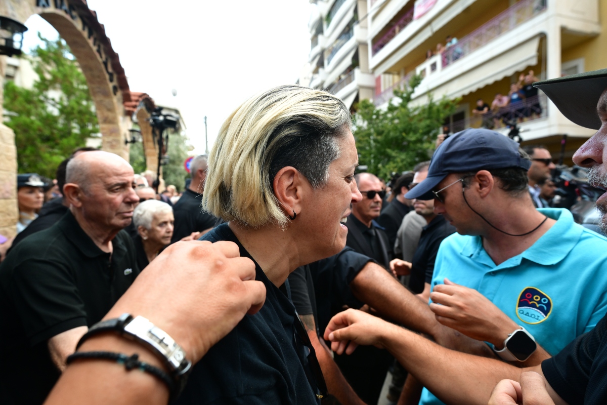 Γιώργος Μαζωνάκης: Η Μαρία συγκινεί με το «Εσύ δεν φταις»