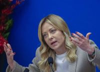 Μελόνι: «Ή με στηρίζετε ή πάμε σε κρίση» – Μυστική ψηφοφορία-θρίλερ για την κυβέρνηση στην Ιταλία
