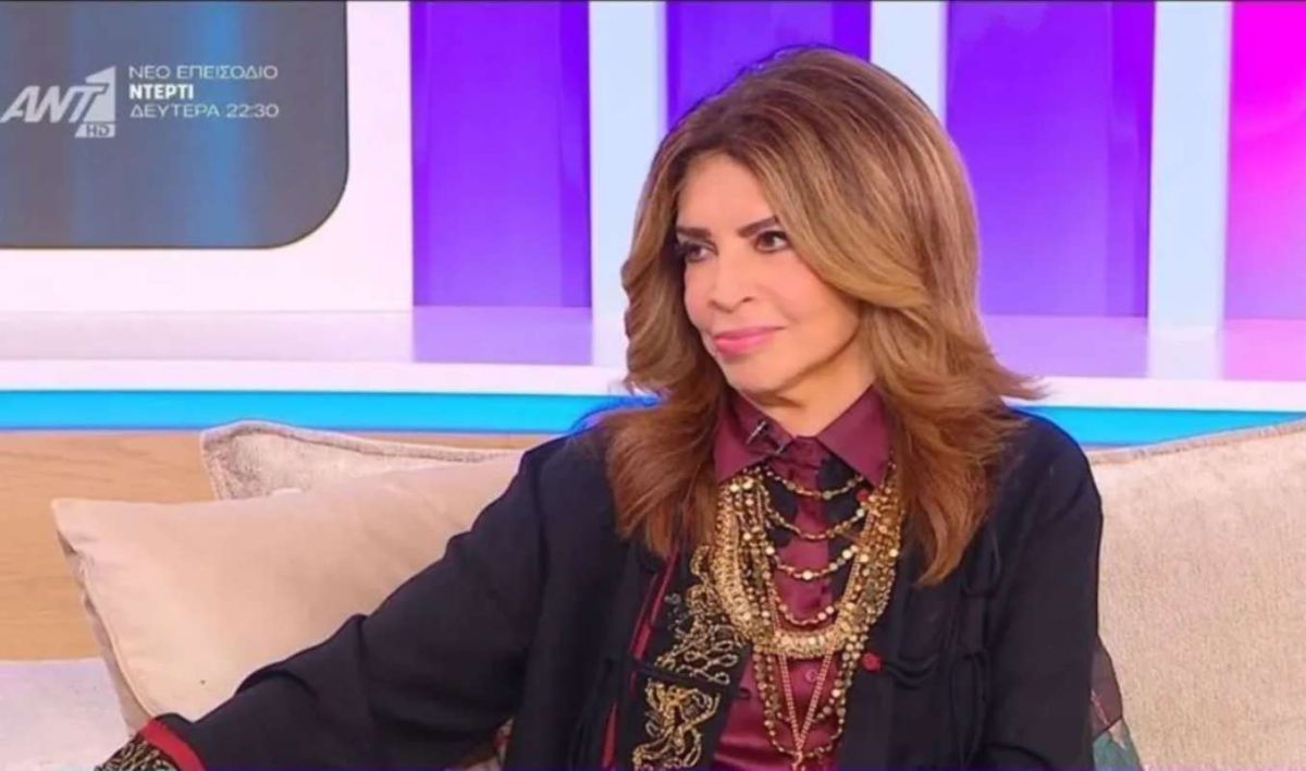 Μιμή Ντενίση: «Αν μπω στην πολιτική, θα γίνει λίγο της τρελής» – Η αποκαλυπτική συνέντευξη στη Φαίη Σκορδά