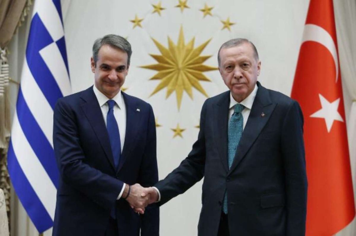 Άγκυρα: Χαμηλώνει τους τόνους για το καλώδιο – «Παγωμένες» οι προσδοκίες για τα F-35