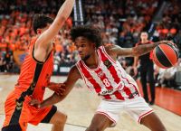 Βαλένθια – Ολυμπιακός 97-102: ΕΠΙΚΗ ανατροπή από το -28! Μοντέρο και Φουρνιέ υπέγραψαν έναν ιστορικό θρίαμβο