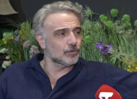 «Ξέχασα τα παιδιά μου!»–Η απίστευτη γκάφα του Φάνη Μουρατίδη: Πήγε στο σχολείο μόνο με τις τσάντες τους!