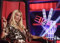 Πάολα: Η εντυπωσιακή είσοδος στο «The Voice», το φιλί στην Παπαρίζου και ο χορός [vid]