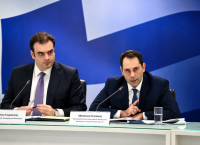 Greece’s 2027 Budget Opens the Wallet: €500 Bonus, €1,000 Minimum Wage, Housing and Tax Cuts