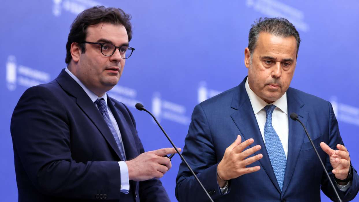 Greece Raises Heating Allowance by 30% as Pierrakakis Announces Double Energy Relief