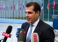 Πλεύρης από Λουξεμβούργο: «Η Ευρώπη πρέπει να προστατευτεί» – Η ελληνική πρόταση για έκτακτο μηχανισμό