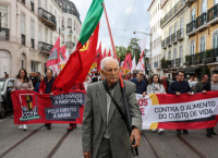 Πορτογαλία: Πορείες στις μεγάλες πόλεις για το δικαίωμα στη στέγη και κατά της ακρίβειας