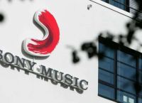 Η ΤΝ πλημμυρίζει τη μουσική – Η Sony κατέβασε πάνω από 260.000 ψεύτικα τραγούδια