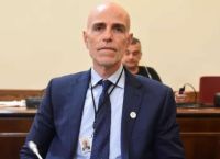 Τσουκαλάς: «Ο πληθωρισμός φαίνεται να ξεφεύγει» – Πρόταση για diesel και αγροτικό πετρέλαιο