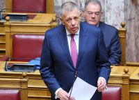 Ταχιάος κατά Τσίπρα και Αριστεράς για Κυψέλη: «Γιατί δεν λέτε τη λέξη εργολάβος;»