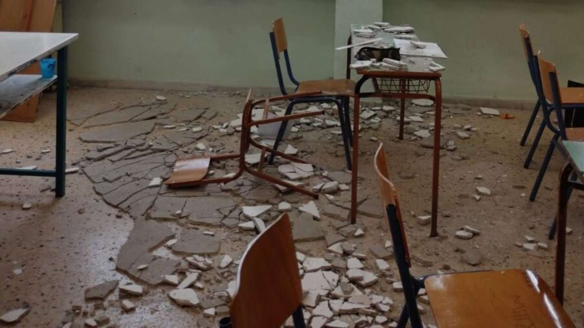 Θεσσαλονίκη: Πτώση σοβά από ταβάνι σε Γυμνάσιο στα Βασιλικά – Τραυματίστηκε ένας 14χρονος μαθητής