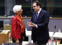 Πιερρακάκης στο ΔΝΤ: Εύσημα στην Ελλάδα, καμπανάκια για την Ευρώπη — Το μήνυμα Λαγκάρντ