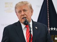 Τραμπ προς Ιράν: Πυρηνική συμφωνία ή νέα σύγκρουση – Το σκληρό παζάρι για το Ορμούζ