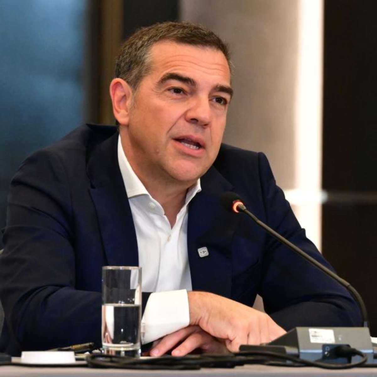 Τσίπρας–ΕΛ.Α.Σ. ανοίγουν «φάκελο» €25 εκατ.: Από ξενοδοχεία ημιδιαμονής σε 124 συμβάσεις με το Δημόσιο