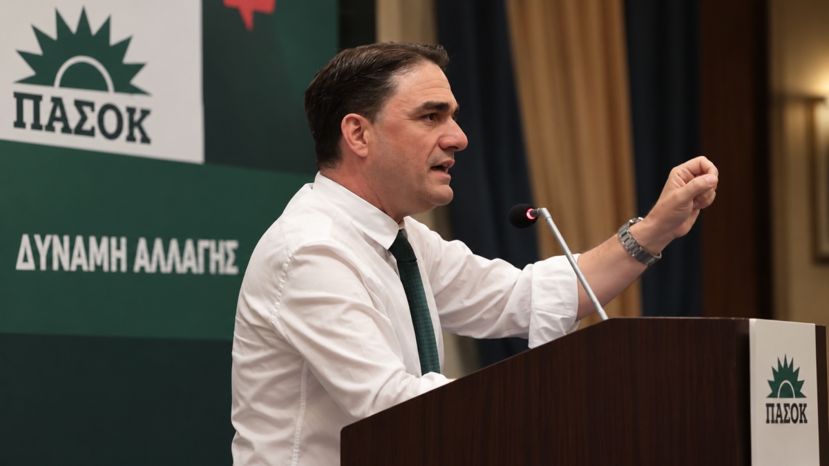 Τσουκαλάς: Ο Μπρατάκος «αποδομεί» την κυβέρνηση — Πυρά για ενέργεια, μικρομεσαίους και 25%