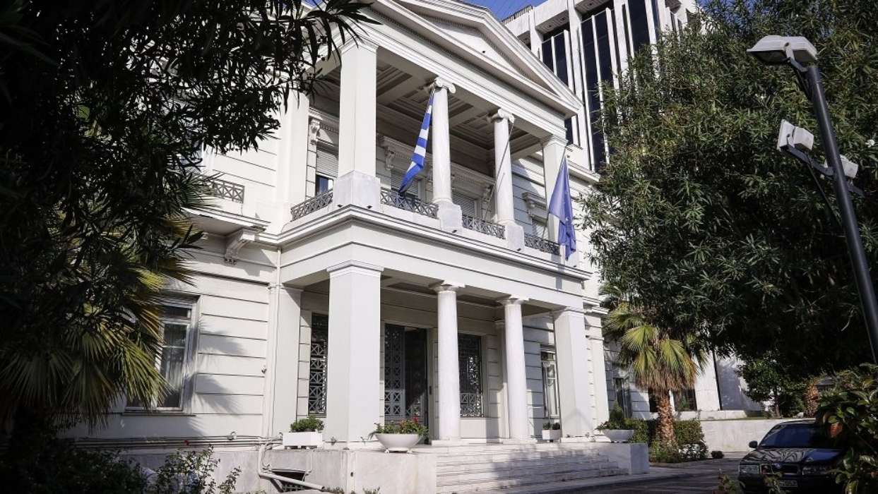 Θράκη: Σκληρή απάντηση της Αθήνας στην Άγκυρα–«Υποκριτικό να μας παραδίδει μαθήματα θρησκευτικής ελευθερίας»