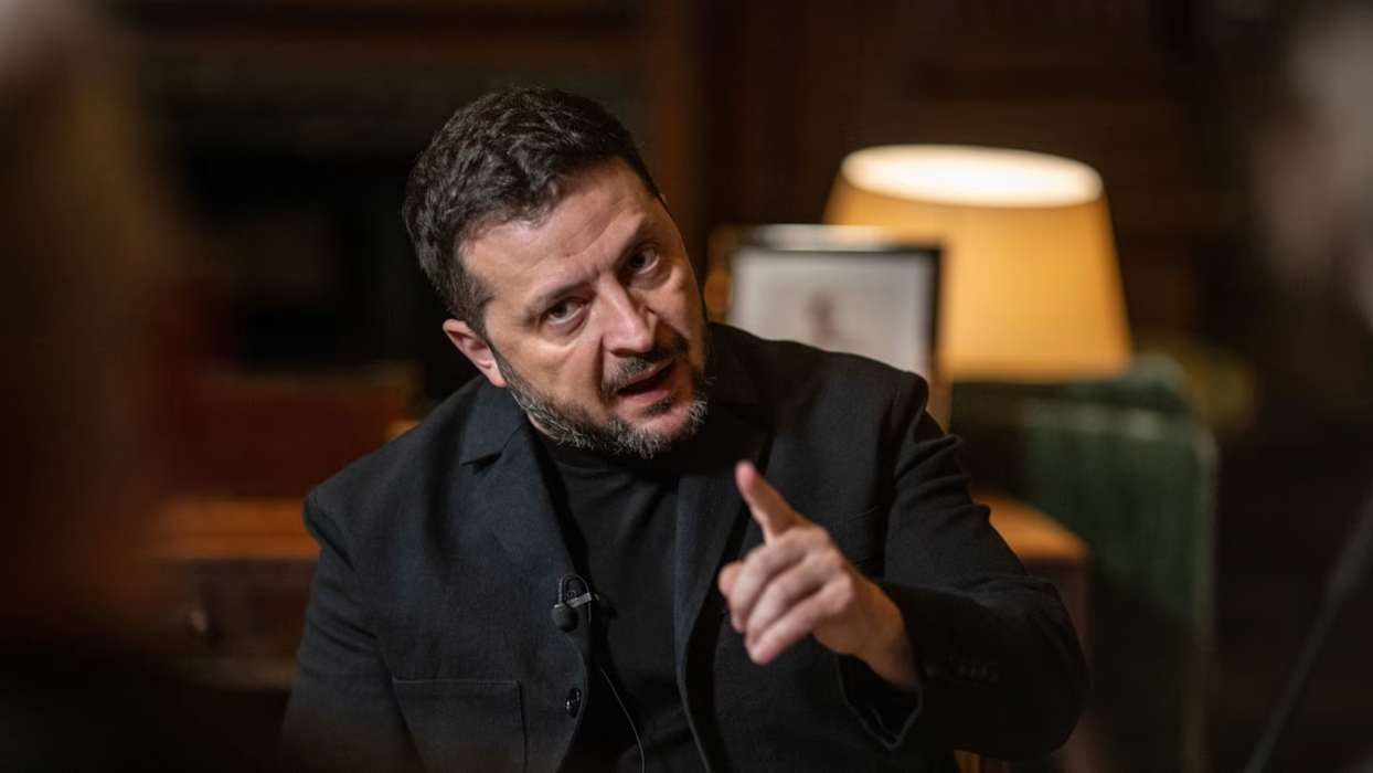 Ζελένσκι κατά Τραμπ: «Ξαναχτυπάμε τα ρωσικά διυλιστήρια» – Οργή για Starlink και μυστικές πληροφορίες