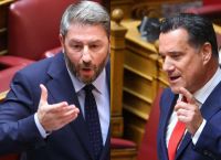 «Αφήσατε τα παιδιά απροστάτευτα» – Μετωπική Άδωνι με Ανδρουλάκη: «Πολιτική μικροψυχία το παρών»